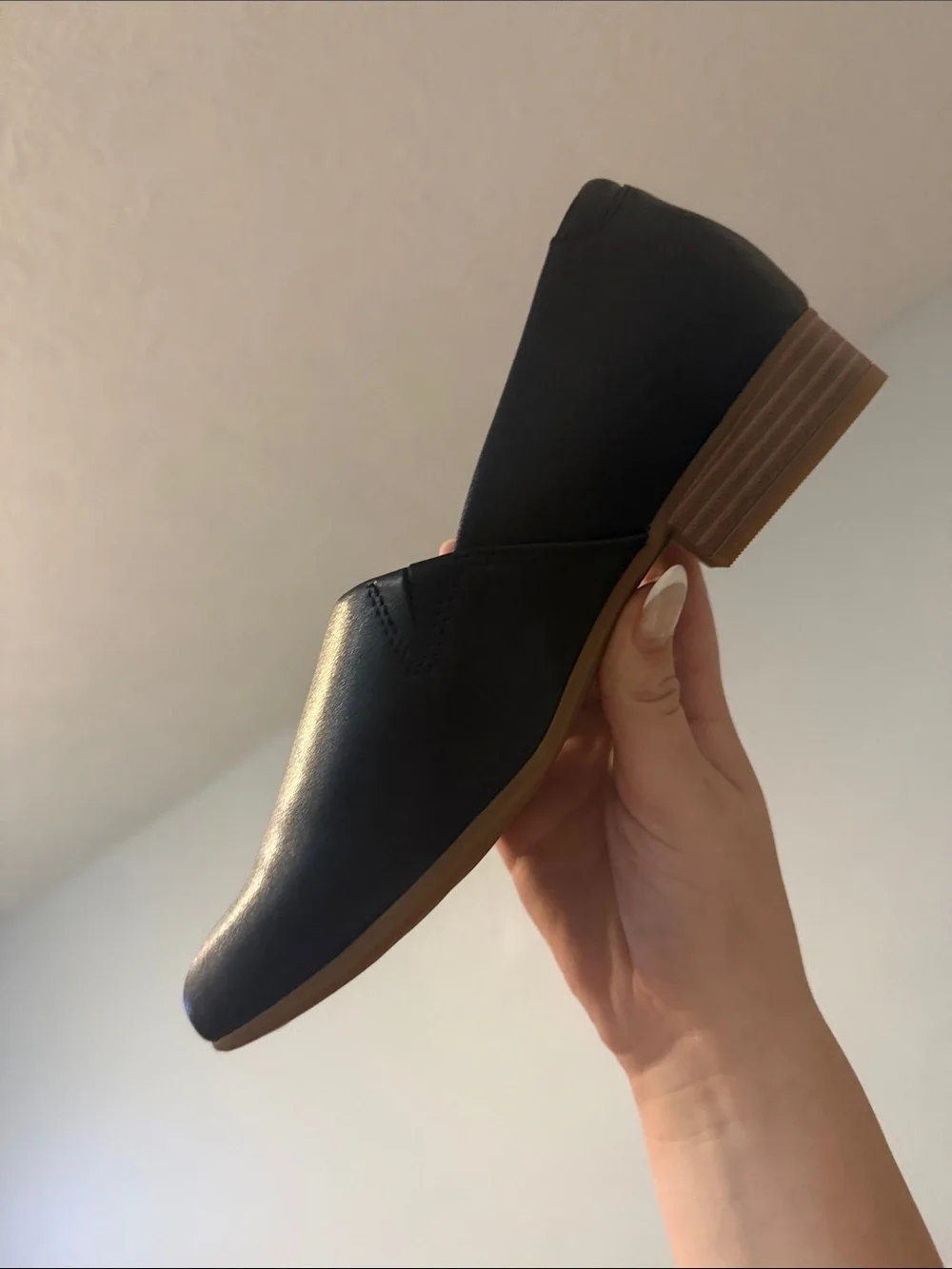 Clarks classic black